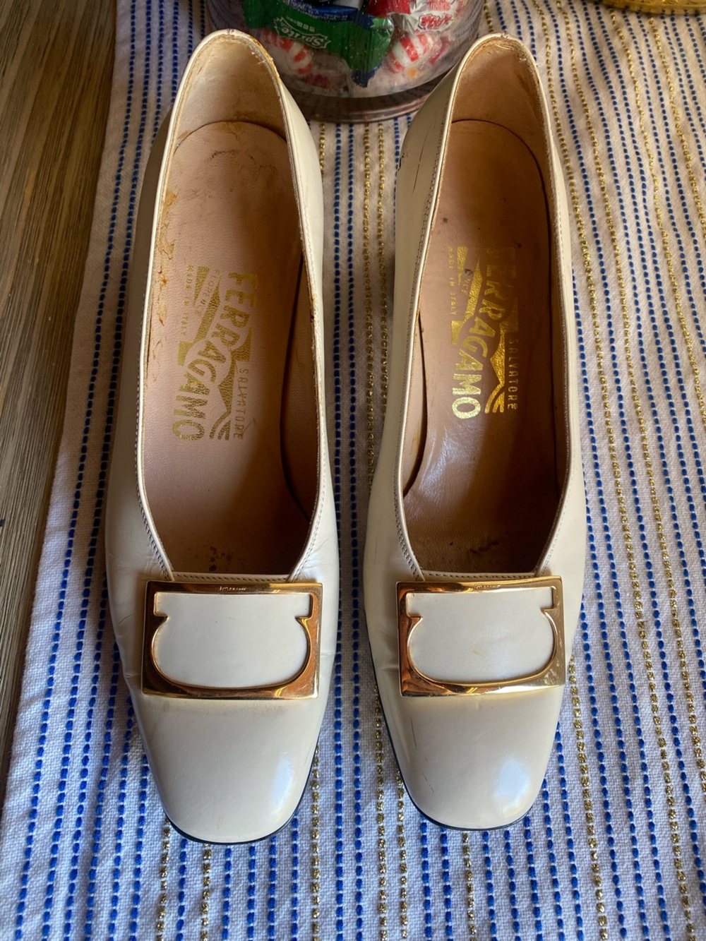 Vintage Salvatore Ferragamo Cream Leather Square-Toe Flats with Gold Buckle Sz 5